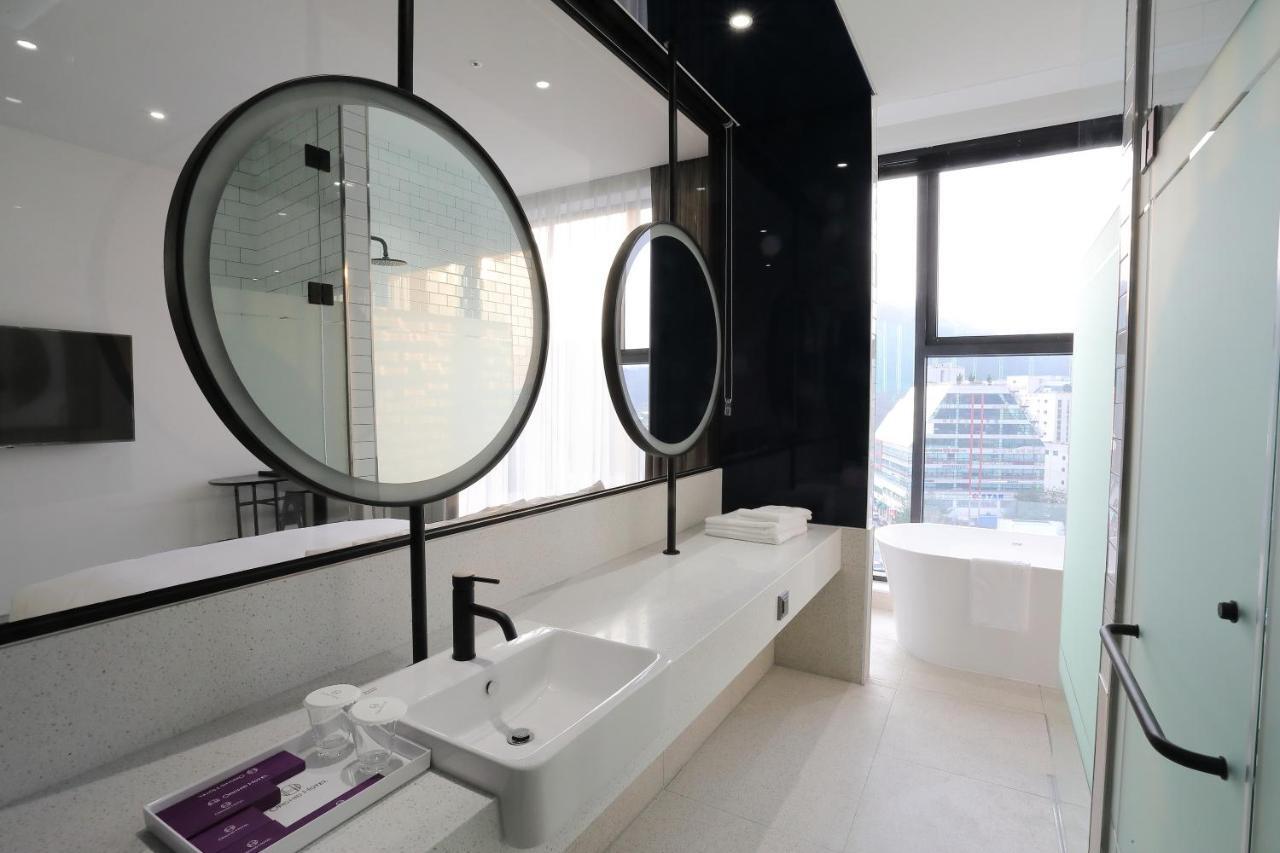 Orchid Hotel Wonju Zewnętrze zdjęcie